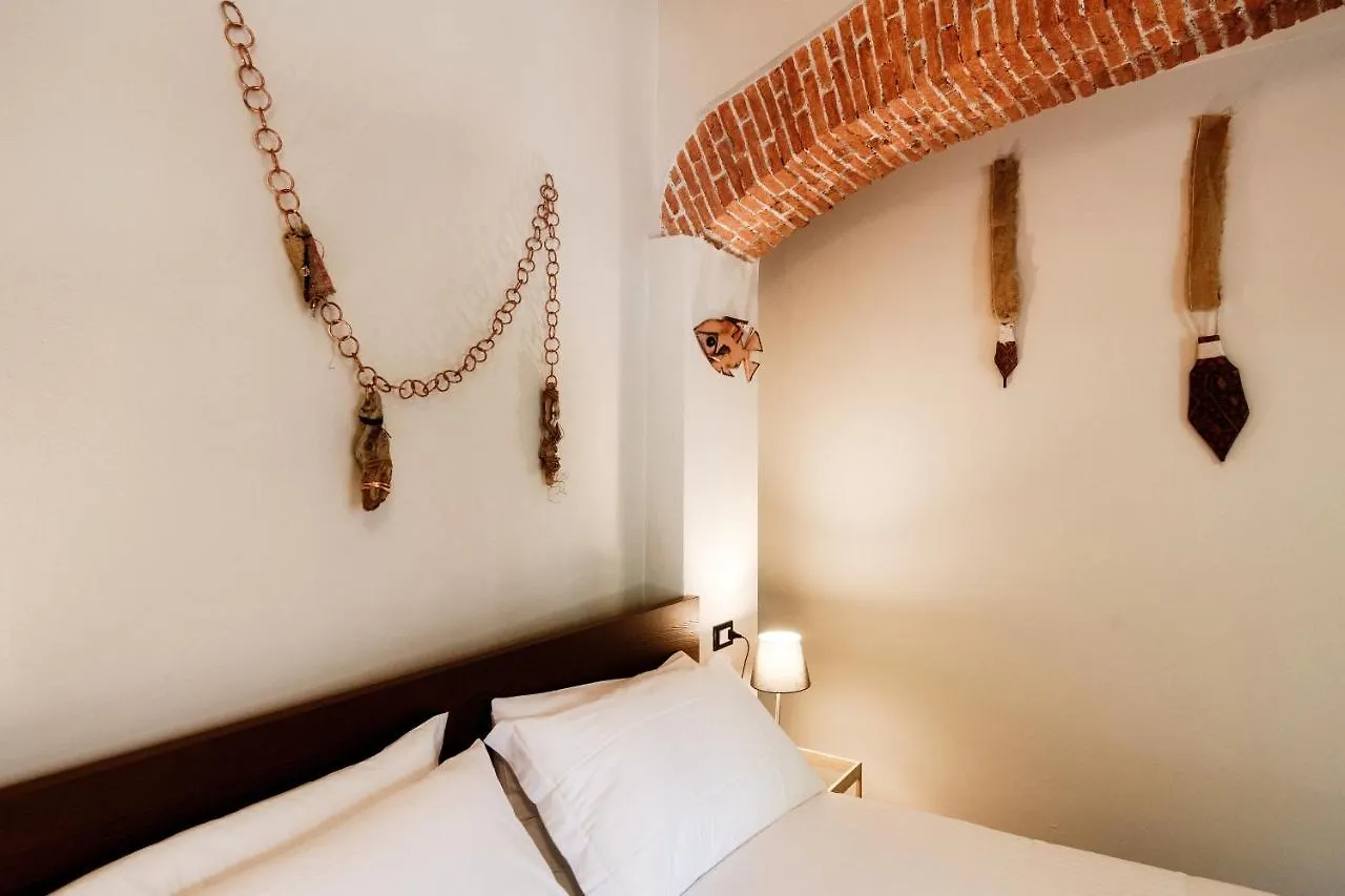 Palazzo Del Pero - The House Of Travelers Daire Como İtalya
